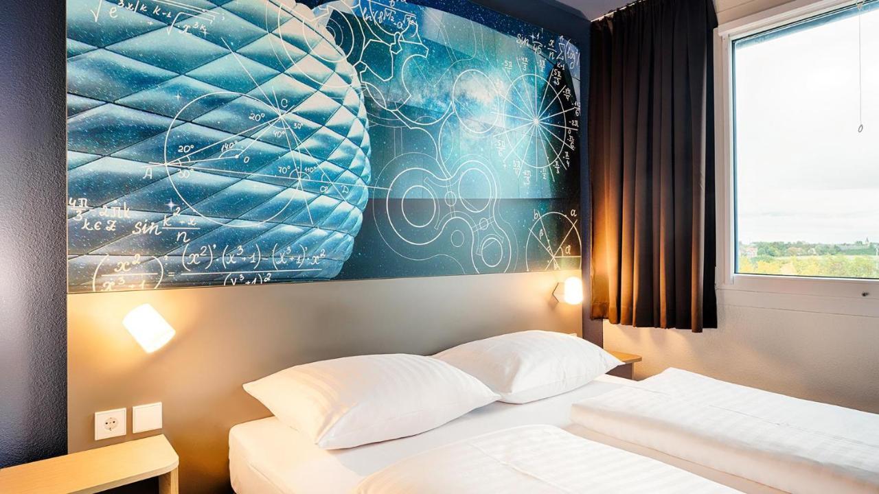 B&B Hotel Muenchen-Garching Garching bei München Esterno foto