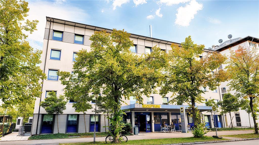 B&B Hotel Muenchen-Garching Garching bei München Esterno foto